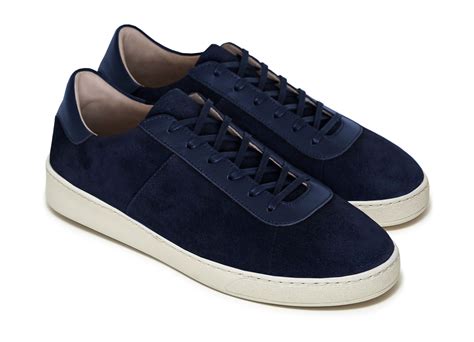 dark blue men sneakers.